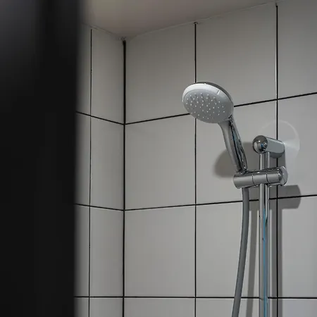 Campus 90 - Free Parking