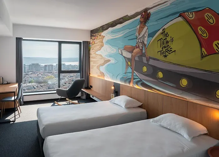 Campus 90 - Free Parking