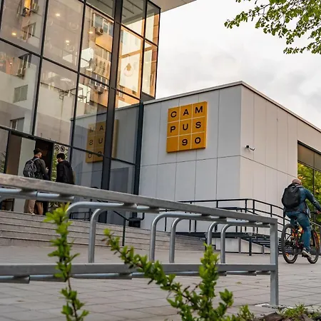 Campus 90 - Free Parking Hotell