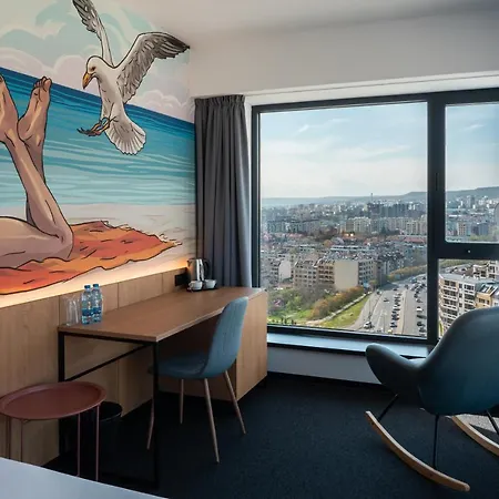 Campus 90 - Free Parking Hotell 4*