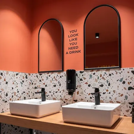 Отель Campus 90 - Free Parking Варна