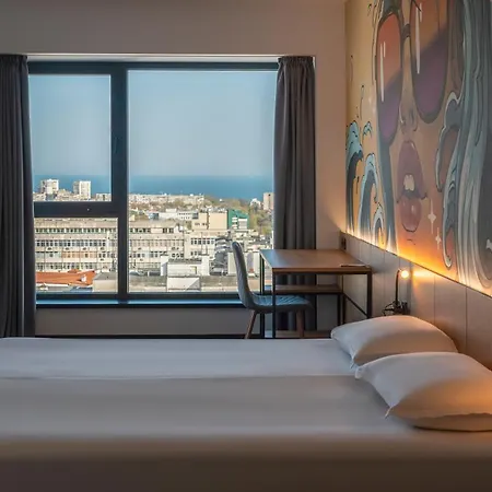 Campus 90 - Free Parking Отель Варна