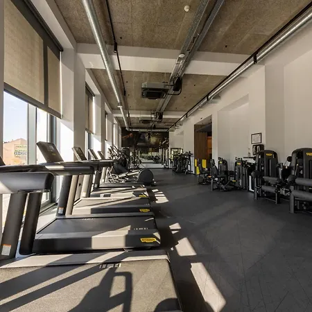 Campus 90 - Free Parking Отель Варна