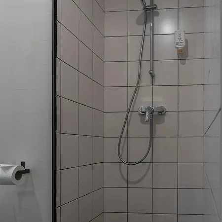 Campus 90 - Free Parking