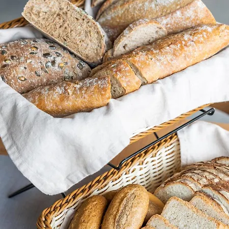 Campus 90 - Free Parking 4*