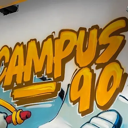 Campus 90 - Free Parking Варна