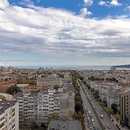 Campus 90 - Free Parking 4* Варна