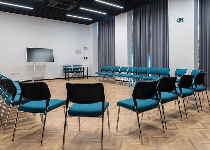 Hotell Campus 90 - Free Parking 4*