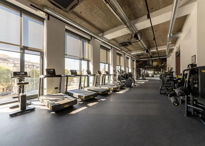 Hotell Campus 90 - Free Parking 4*