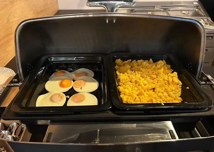 Campus 90 - Free Parking Hotell Varna